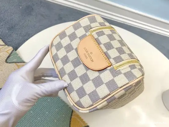 FS CHEAP LOUIS TOILETRY VUITTON BAG 0607